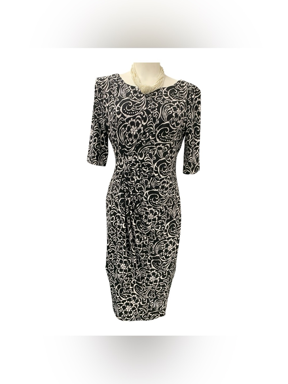 connected apparel Black and White Printed Midi Sheath Dress Size M